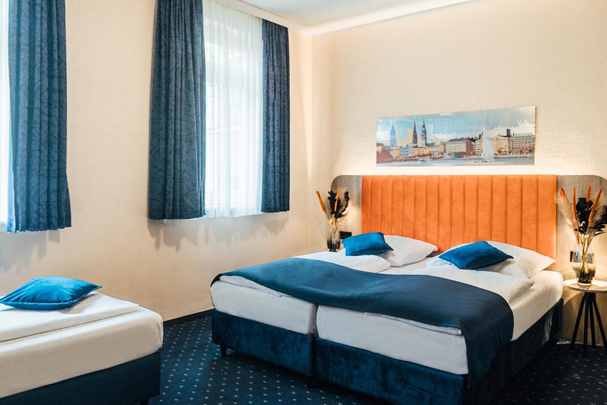 Hotel Commerz Hamburg Exterior photo